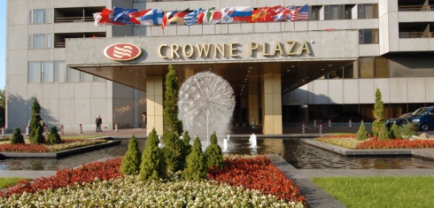 Crowne Plaza Club