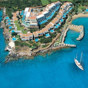 Early Booking Offers от отелей Elounda SA на острове Крит
