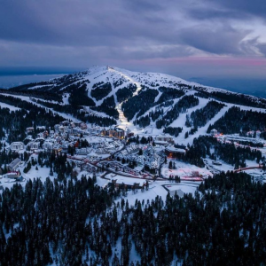 Первое место в списке лучших горнолыжных курортов Сербии  — Viceroy Kopaonik